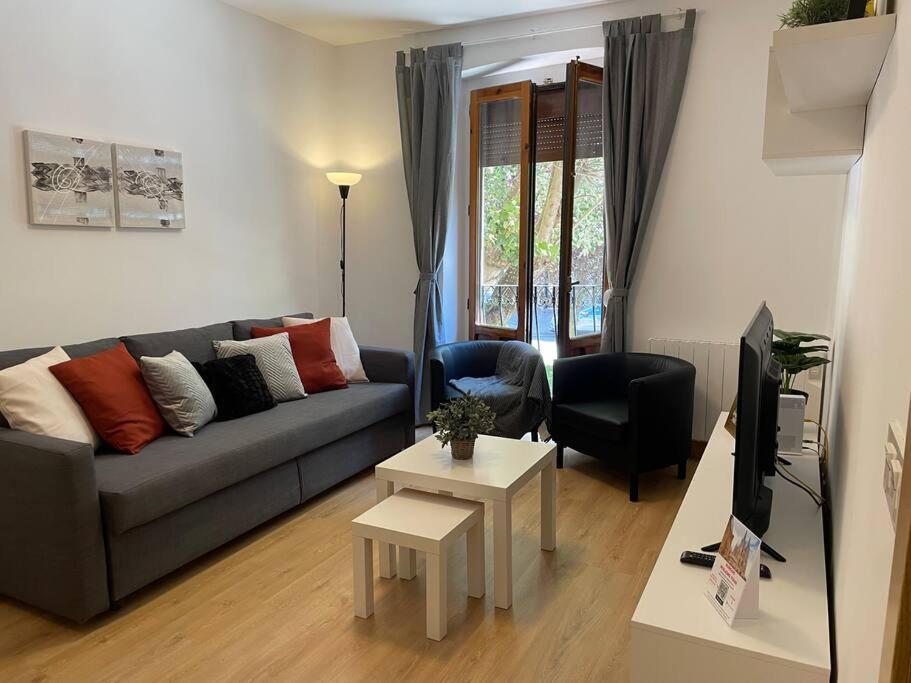 El Campeador Moderna Vivienda Turistica Apartment Burgos Exterior photo